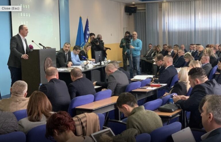 Skupština Tuzlanskog kantona usvojila Nacrt zakona o zdravstvenoj zaštiti TK; Iz SDP-a ističu da Nacrt sadrži brojne nepravilnosti