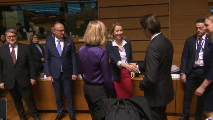 Eu foreign ministers gather for meeting in luxembourg