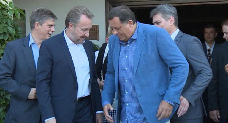 Dodik bakir