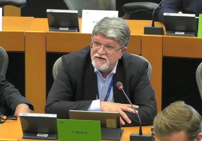 Tonino Picula govori o reakciji EU na veličanje Ratka Mladića