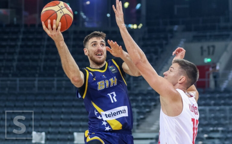 Aleksandar Lazić u dresu košarkaške reprezentacije Bosne i Hercegovine
