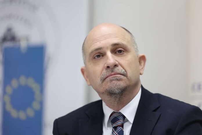 Ambasada Mađarske u Sarajevu nakon razrješenja ambasadora Krisztiána Pósе Ambasada Mađarske u Sarajevu nakon razrješenja ambasadora Krisztiána Pósе