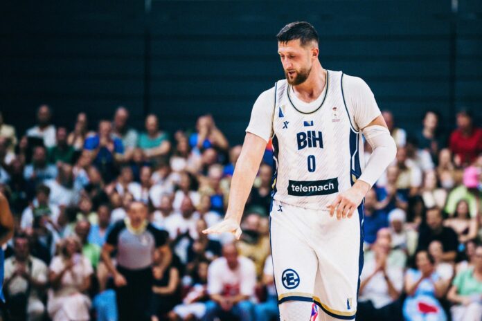 Jusuf Nurkić tokom košarkaške utakmice reprezentacije Bosne i Hercegovine