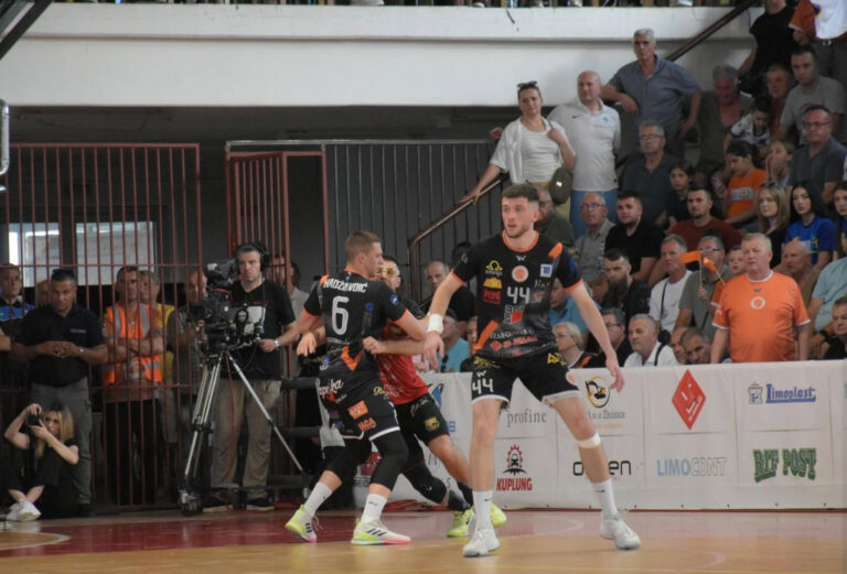 Rukometaši Konjuha tokom utakmice protiv Potaissa Turde u EHF European Cupu