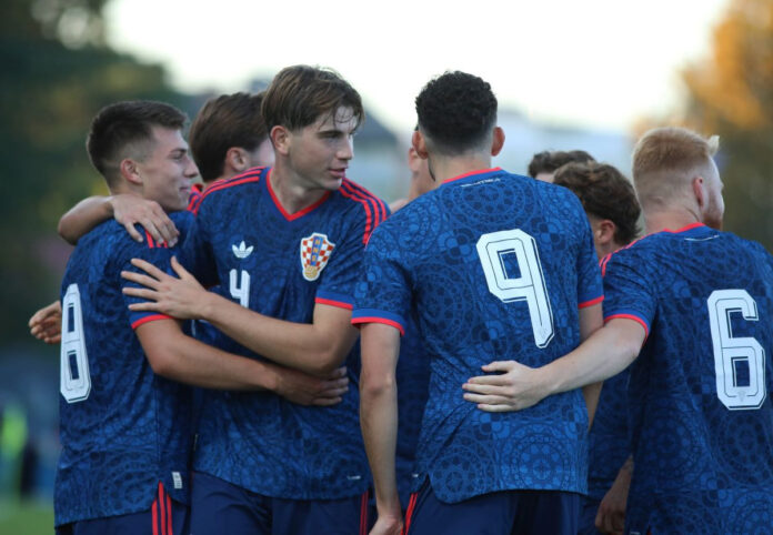 Adriano Jagušić slavi pogodak Hrvatske U21 protiv Mađarske u Varaždinu