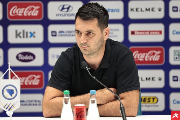 Emir Spahić na konferenciji reprezentacije Bosne i Hercegovine u Sarajevu