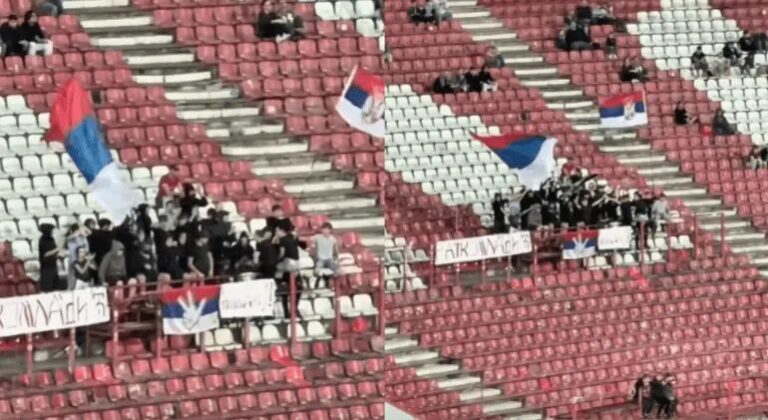 Djeca na sjevernoj tribini stadiona Rajko Mitić uz transparent posvećen Ratku Mladiću
