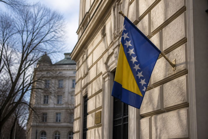 Elmedin Konaković na vanrednoj konferenciji za novinare o odnosima BiH i Srbije