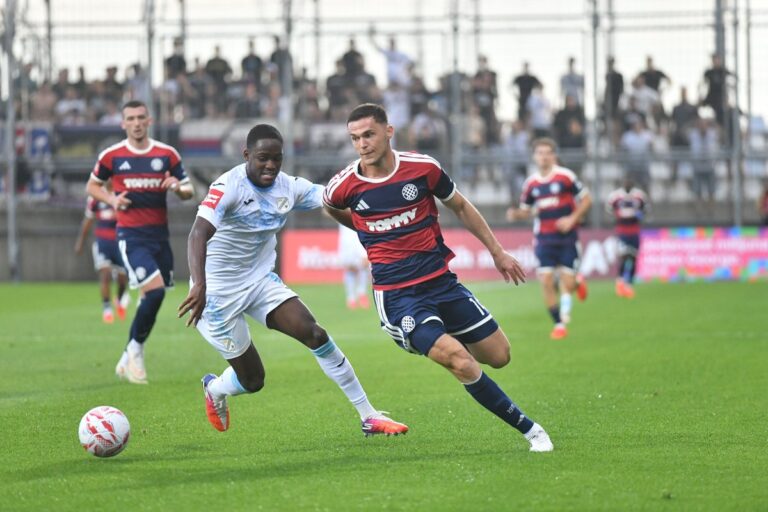 Detalj derbija Rijeke i Hajduka na stadionu Rujevica