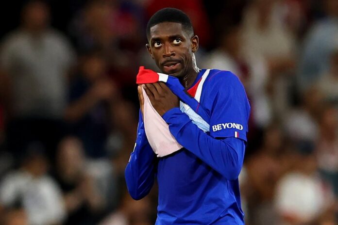 Ousmane Dembele u dresu Paris Saint-Germaina tokom fudbalske utakmice