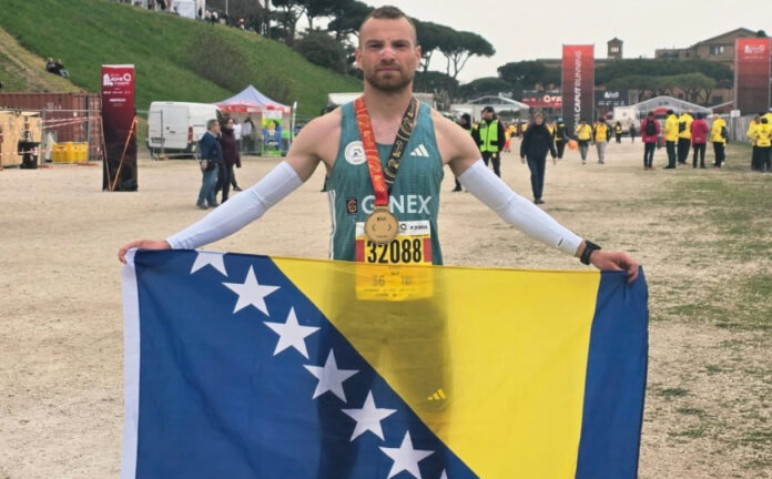 Emir Hastor trči Sarajevski polumaraton za djecu bez roditeljskog staranja Emir Hastor trči Sarajevski polumaraton za djecu bez roditeljskog staranja