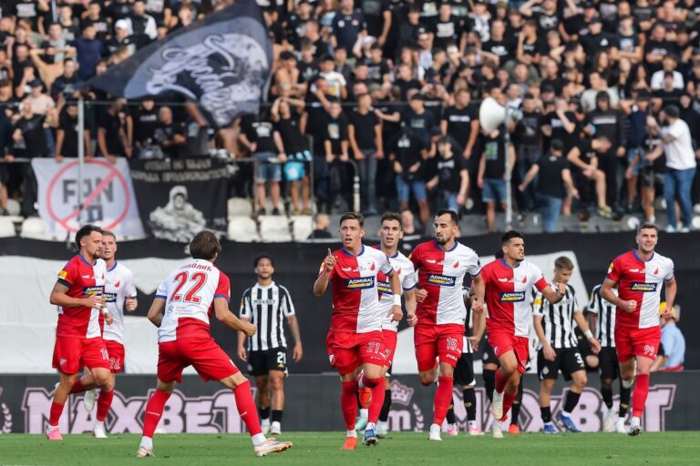 Fudbaleri Partizana nakon poraza od Vojvodine u Beogradu