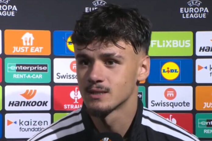 Kerim Alajbegović slavi debitantski gol za Juventus protiv NEC Nijmegen