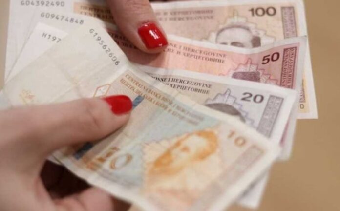 Prikaz prosječnih plata i broja zaposlenih u Federaciji BiH