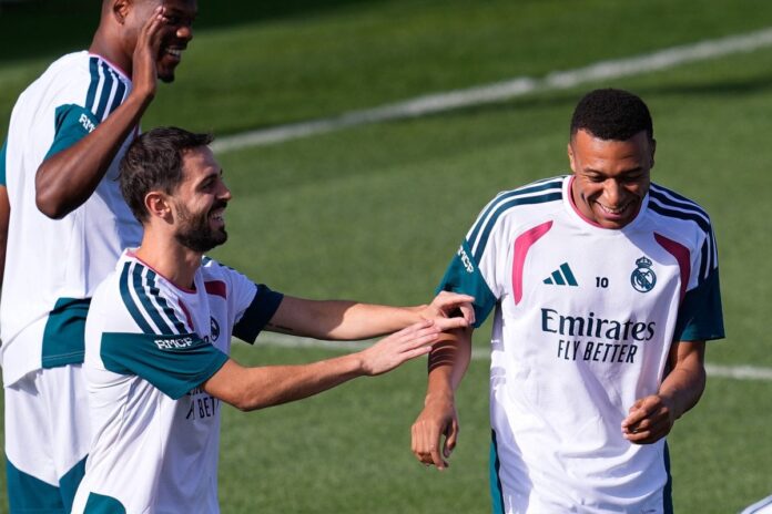 Bernardo Silva u dresu Real Madrida tokom fudbalske utakmice
