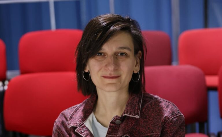 Glumačka ekipa predstave Galeb u režiji Selme Spahić na sceni Novog teatra