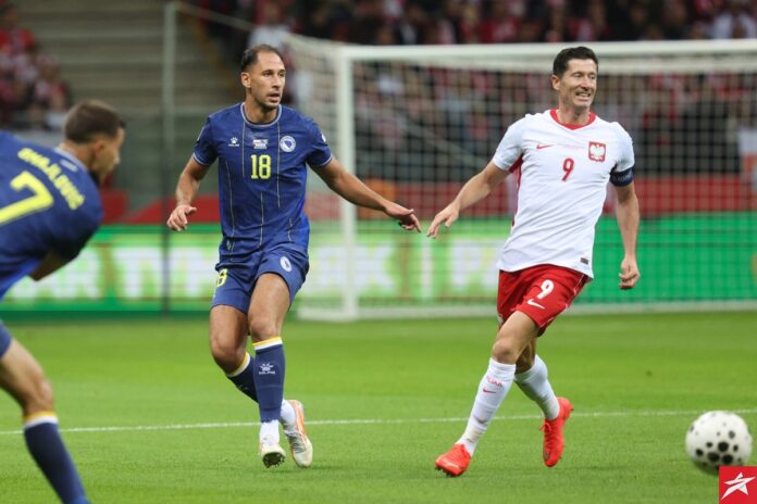 Robert Lewandowski tokom utakmice Poljske i Bosne i Hercegovine