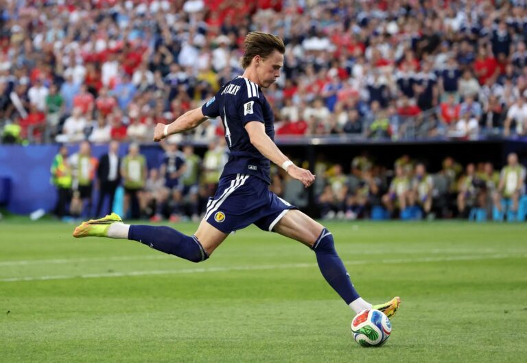 Scott McTominay tokom oporavka i povratka treninzima Napolija