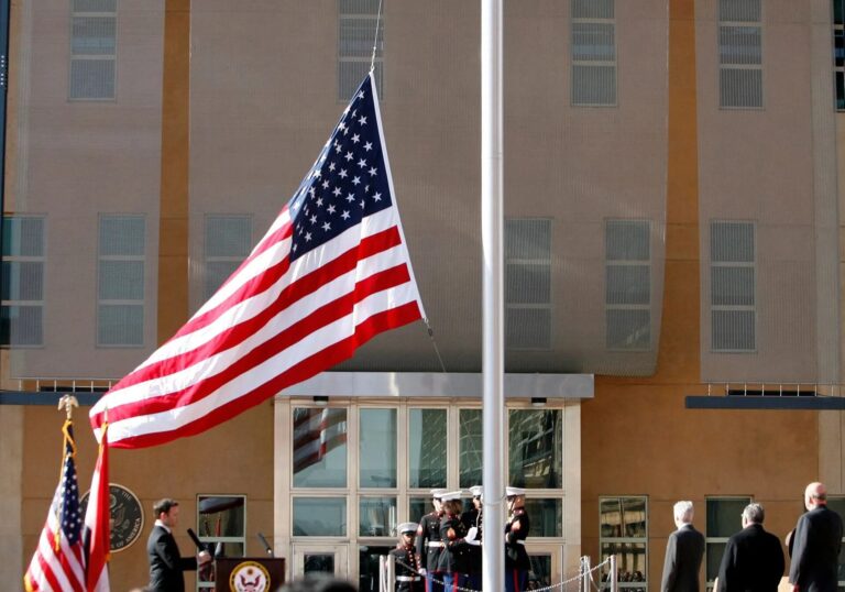 Američka ambasada u Bagdadu i upozorenje građanima zbog sigurnosne situacije na Bliskom istoku