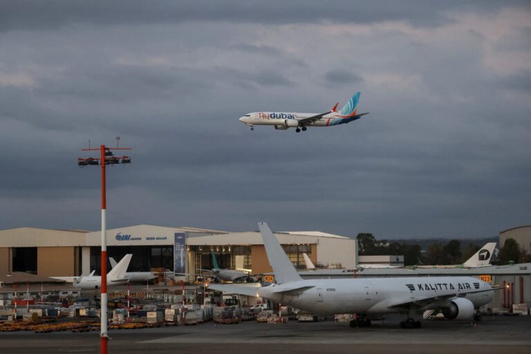 Avion Flydubai nakon prinudnog slijetanja u Saudijskoj Arabiji