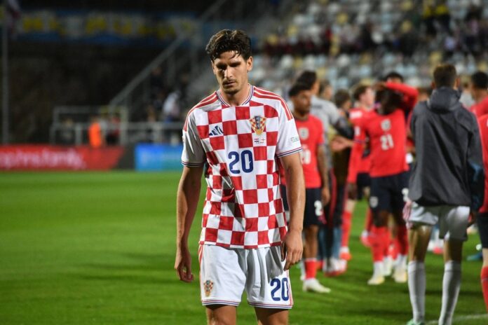 Igor Matanović u dresu Freiburga tokom fudbalske utakmice