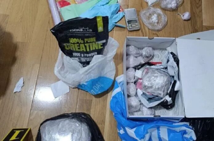 Policijski pretres u Doboju tokom hapšenja osumnjičenog s Interpolove potjernice