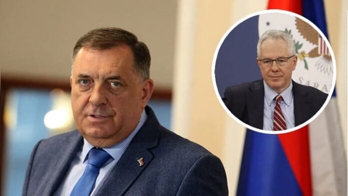 Michael Murphy i Milorad Dodik u kontekstu političkih pregovora između BiH i SAD-a Michael Murphy i Milorad Dodik u kontekstu političkih pregovora između BiH i SAD-a