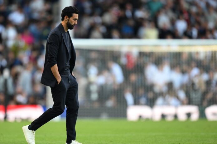 Alvaro Arbeloa na klupi Fulhama tokom utakmice