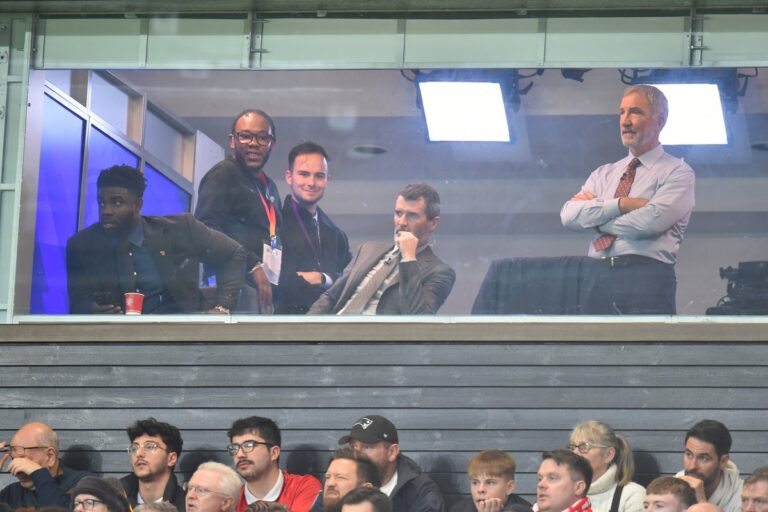 Gary Neville i Roy Keane tokom rasprave o vlasnicima Manchester Uniteda