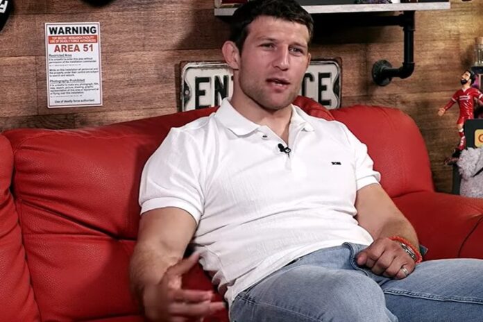 Nemanja Majdov tokom džudo takmičenja pod zastavom Srbije