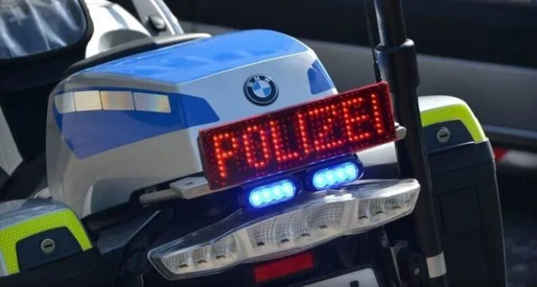 Policijska intervencija nakon sukoba dvojice vozača u Radebeulu