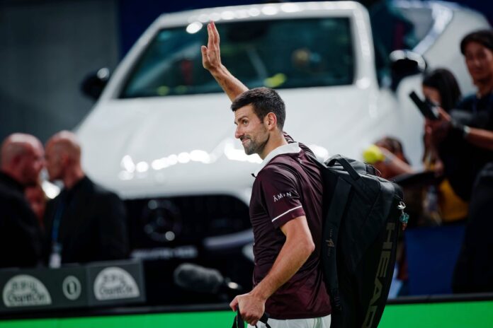 Novak Đoković tokom teniskog meča u borbi za plasman u Torino