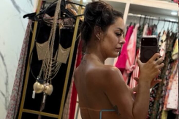 Larissa Riquelme pozira na fotografijama objavljenim na Instagramu