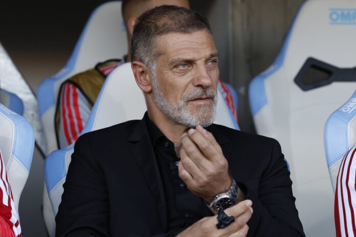 Slaven Bilić na treningu hrvatske nogometne reprezentacije nakon poraza od Engleske