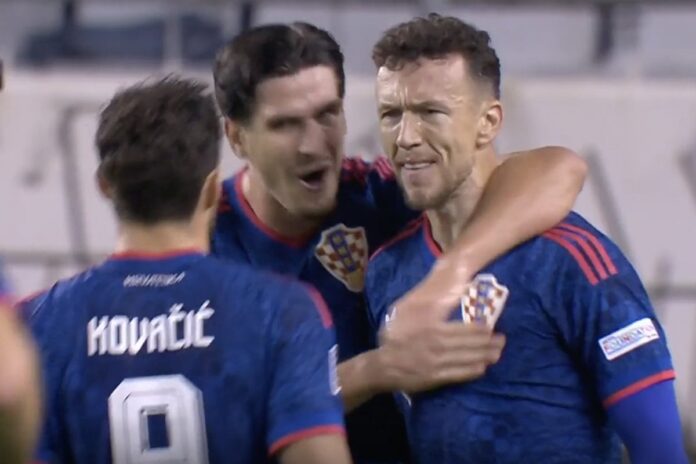 Ivan Perišić slavi pogodak Hrvatske protiv Španije na Poljudu Ivan Perišić slavi pogodak Hrvatske protiv Španije na Poljudu