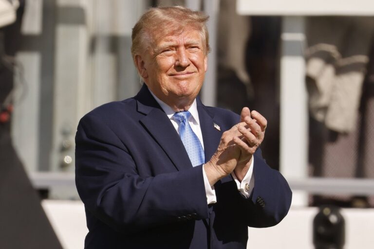 Donald Trump i LeBron James u kontekstu sukoba zbog američke himne